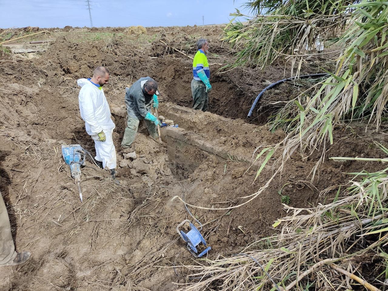 El suministro de agua corriente vuelve a los domicilios de San José del Valle