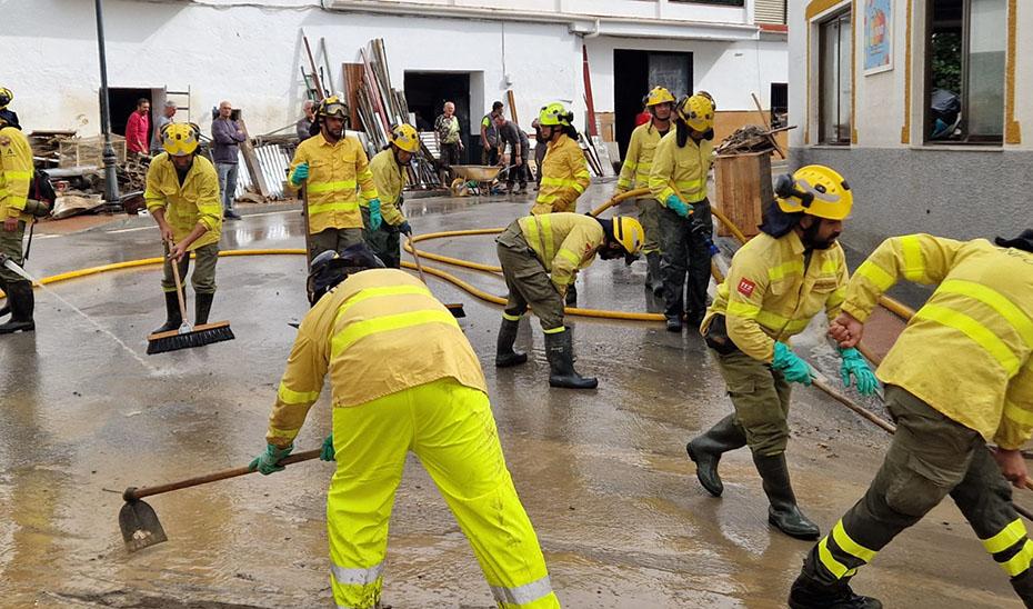 Continua el intenso trabajo de los servicios de emergencia para atender los incidentes por lluvia