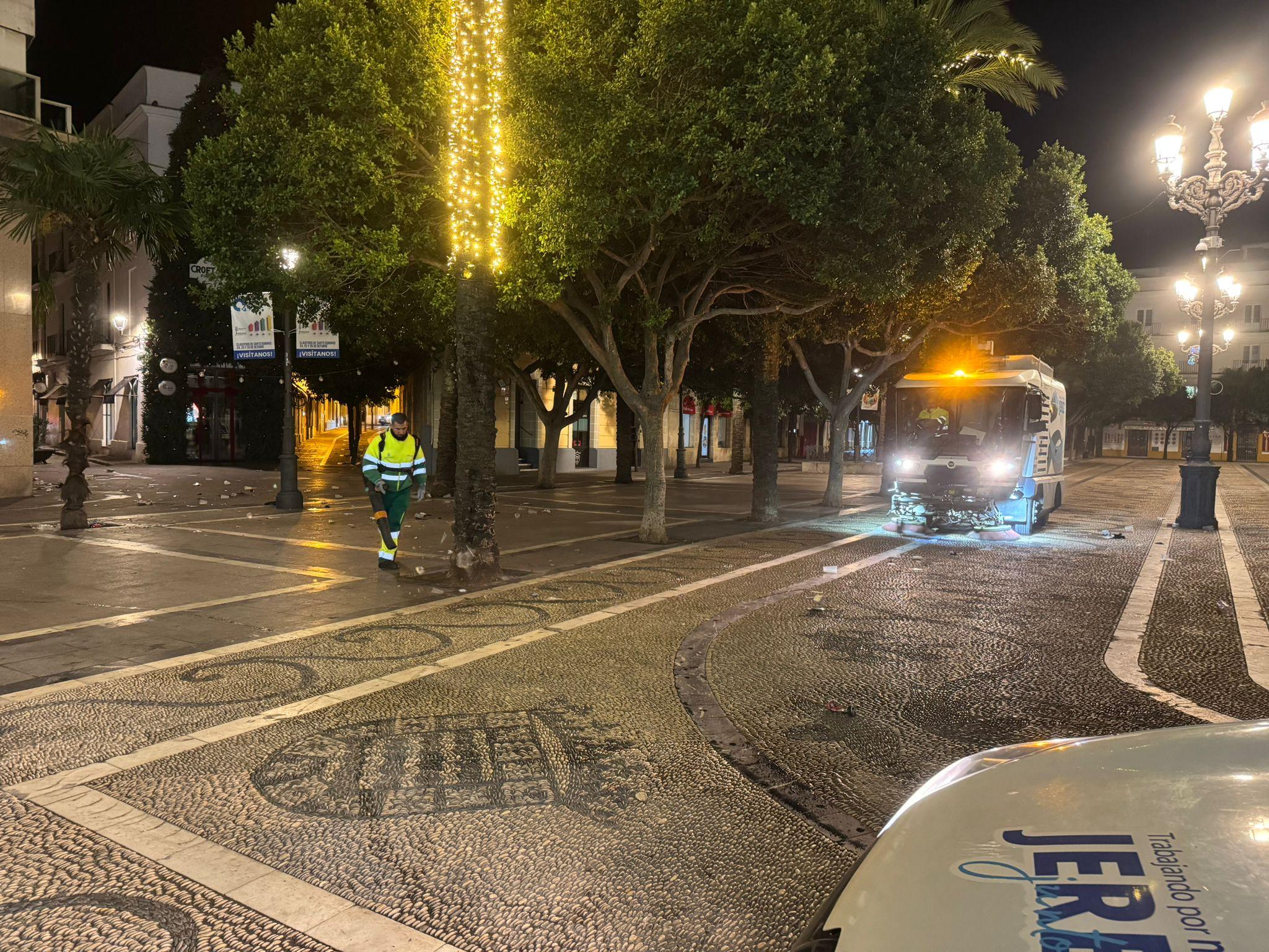 El Gobierno de Jerez hace un balance positivo del Plan de Seguridad y Servicios Públicos tras el primer fin de semana de zambombas