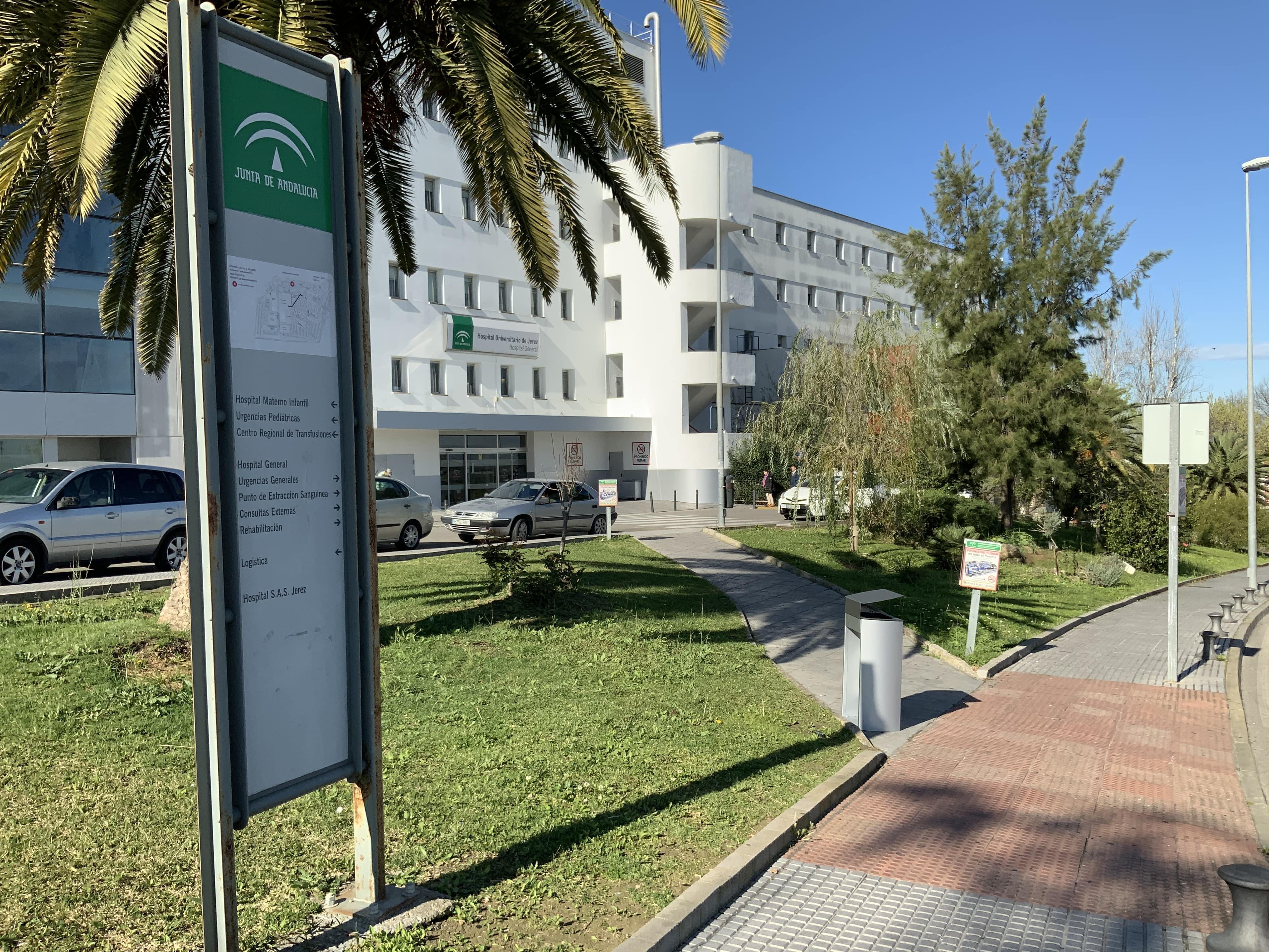 El SAS confirma 13 contagios de coronavirus en la planta de Oncología del Hospital de Jerez