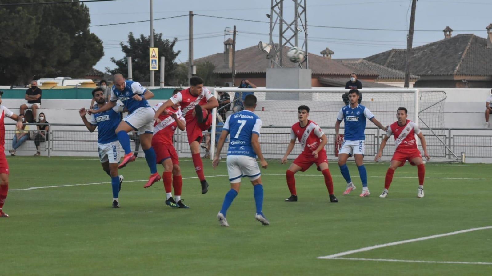 El Xerez Deportivo FC empata en la Algaida (2-2) con el Utrera en el horizonte