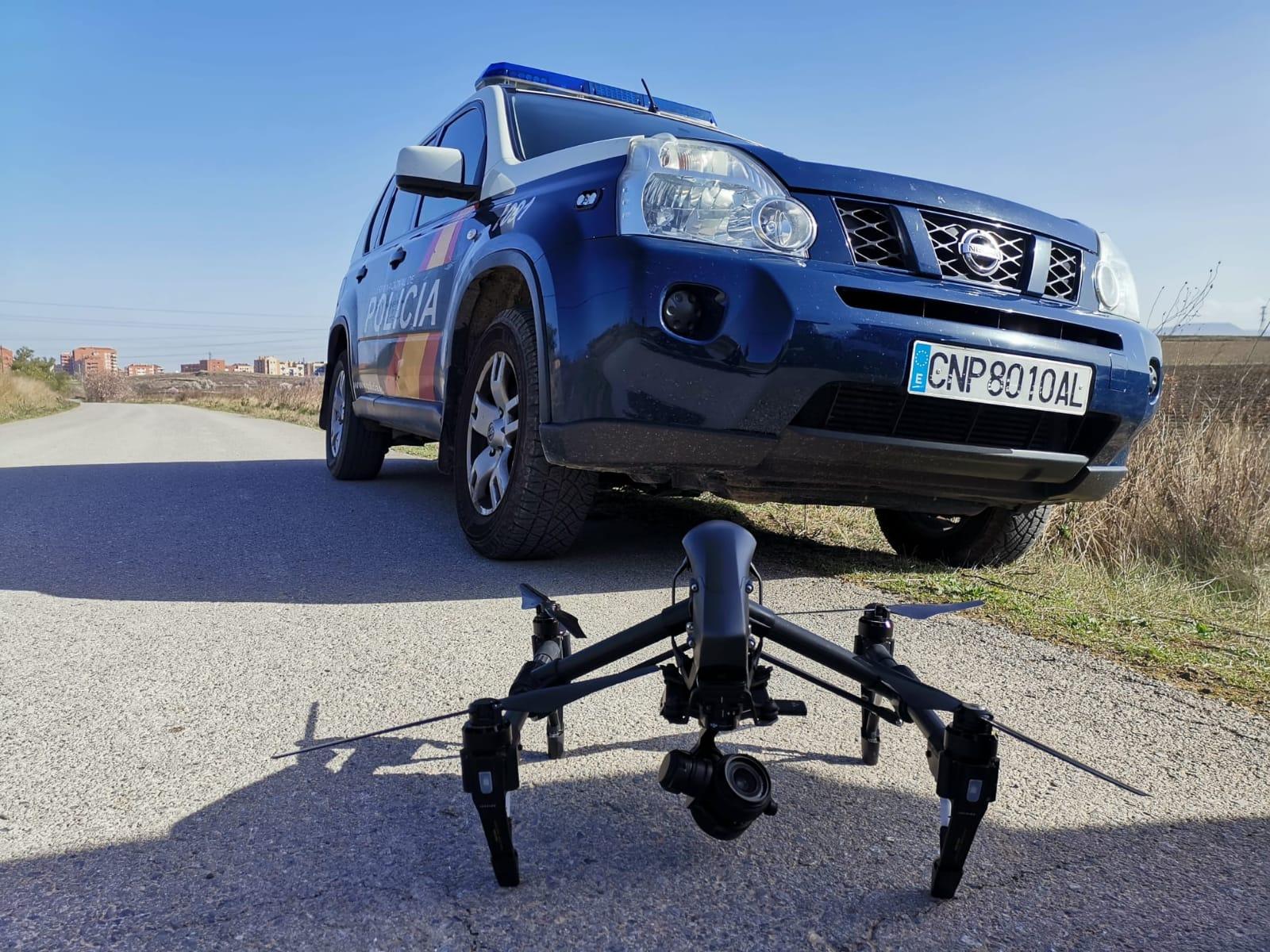 La Policía Nacional celebra en Jerez una jornada formativa sobre manejo de drones