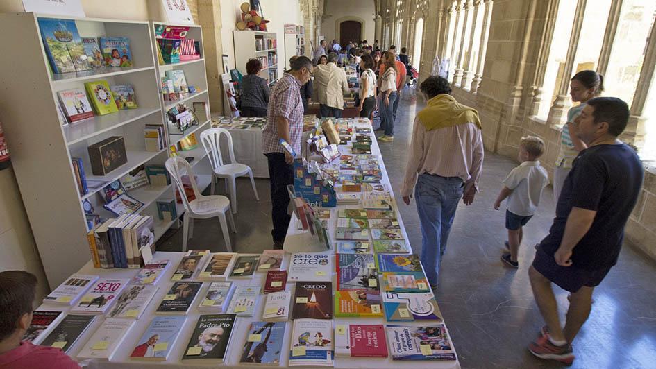 La Feria del Libro de Jerez, dedicada al poeta Carlos Álvarez, del 20 al 23 de octubre en Los Claustros