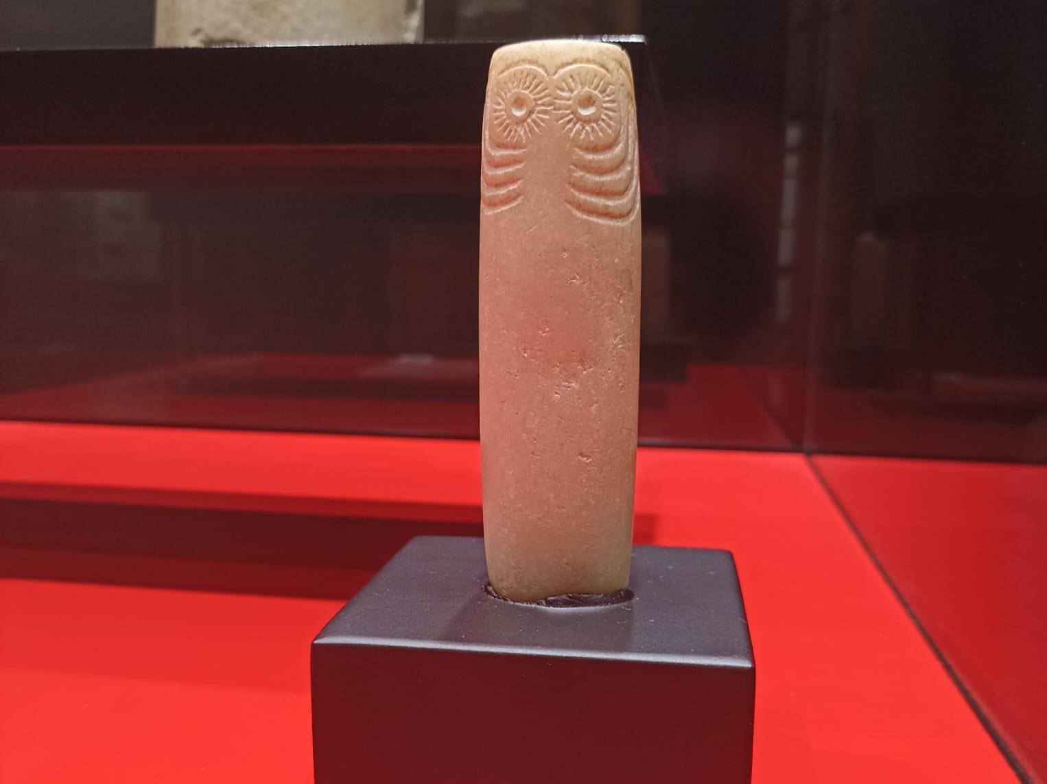 El Museo Arqueológico incorpora a la exposición permanente la pieza de un ídolo procedente de Mesas de Asta