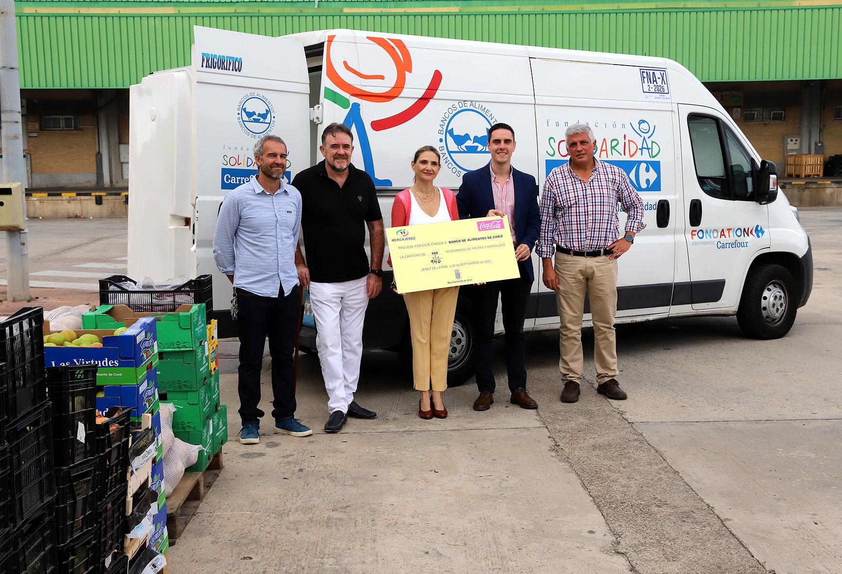 Alcampo Jerez y Mercajerez donan casi 2,5 toneladas comida al Banco de Alimentos