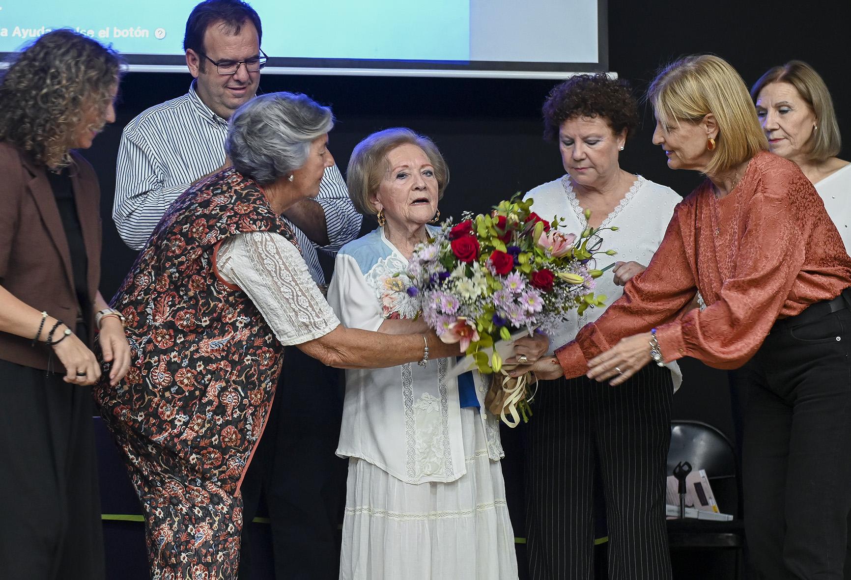 Decenas de mujeres celebran en Jerez el Día Internacional de la Mujer Rural