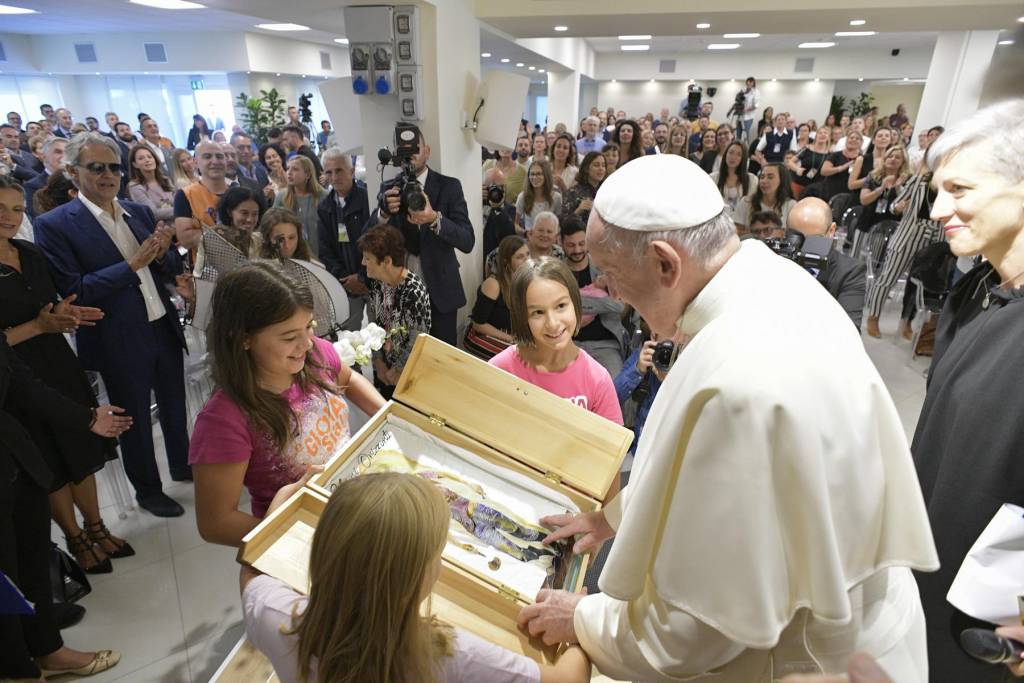 Otra visita sorpresa del Papa