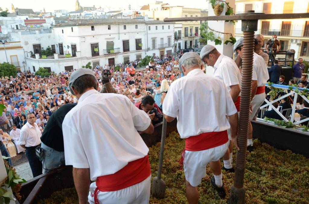 Las Fiestas de la Vendimia, un evento internacional sin página web en inglés