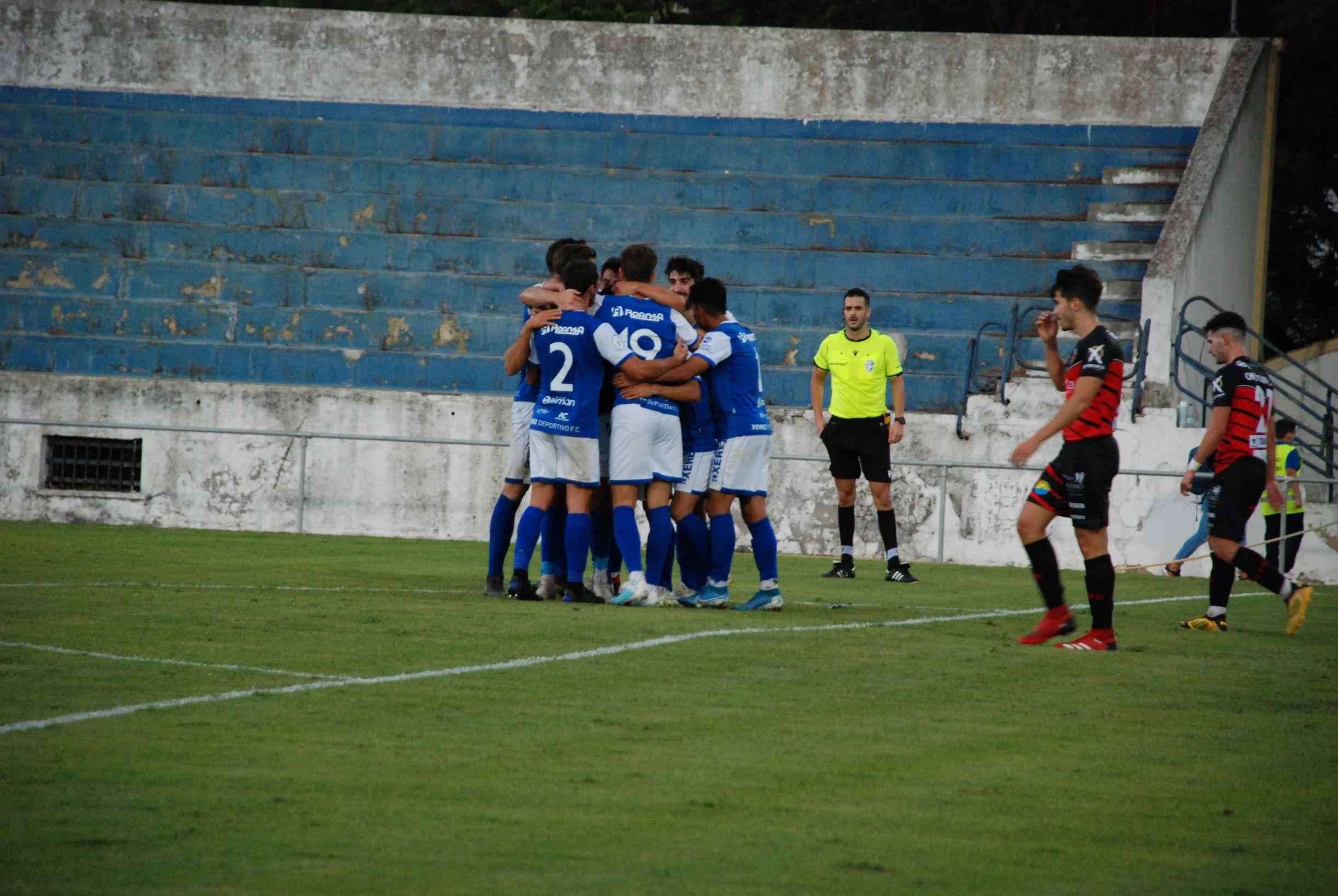 Xerez DFC 2-1 Puente Genil: Afición, ilusión, compromiso y a Marbella con pundonor