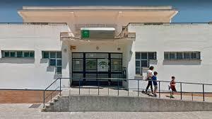 Café ardiendo sobre el brazo: denuncian una agresión a un celador en el centro de salud de Las Delicias
