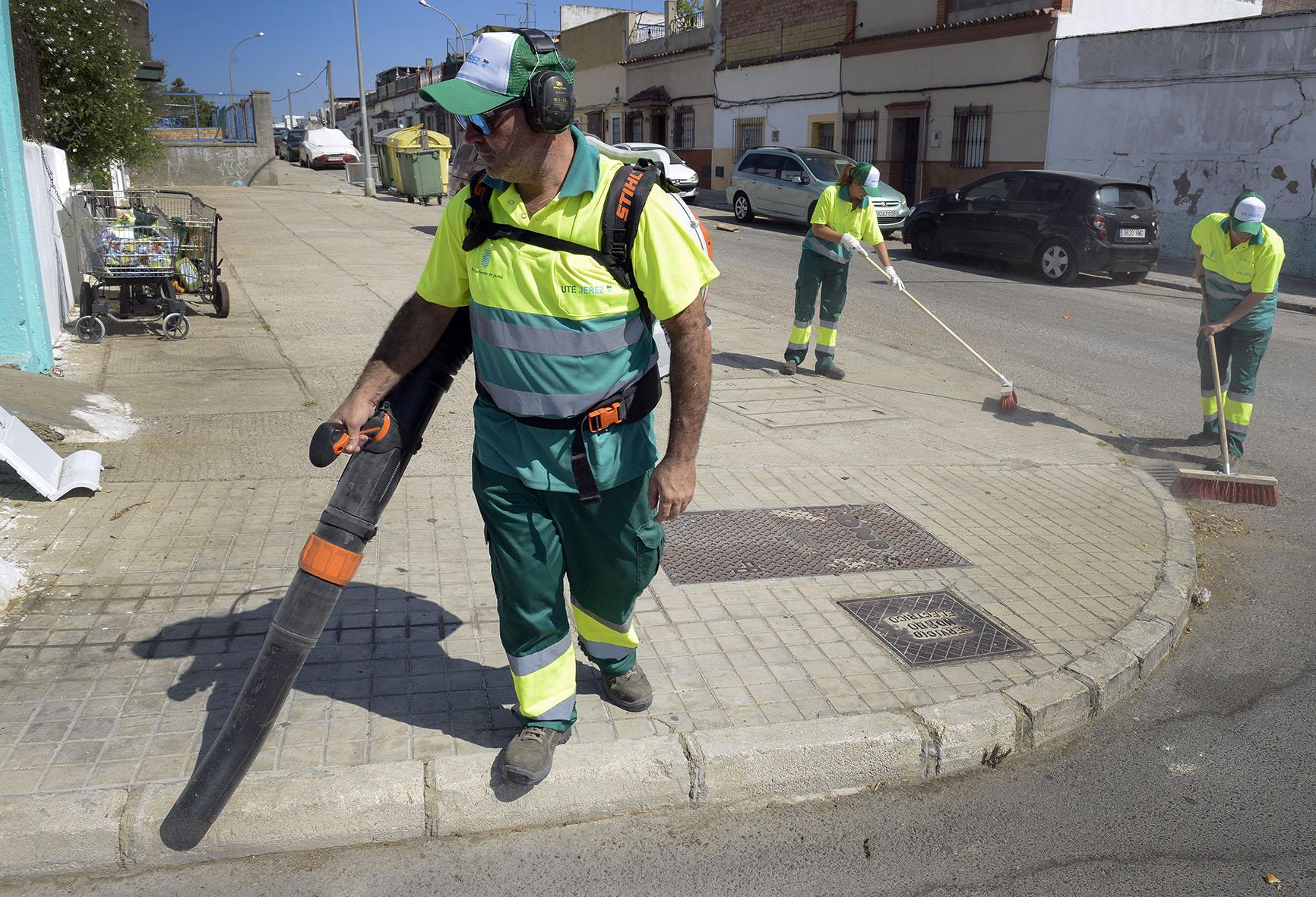 Los empleados de la basura mantienen su pulso y se movilizarán desde esta semana en las calles para exigir mejoras laborales