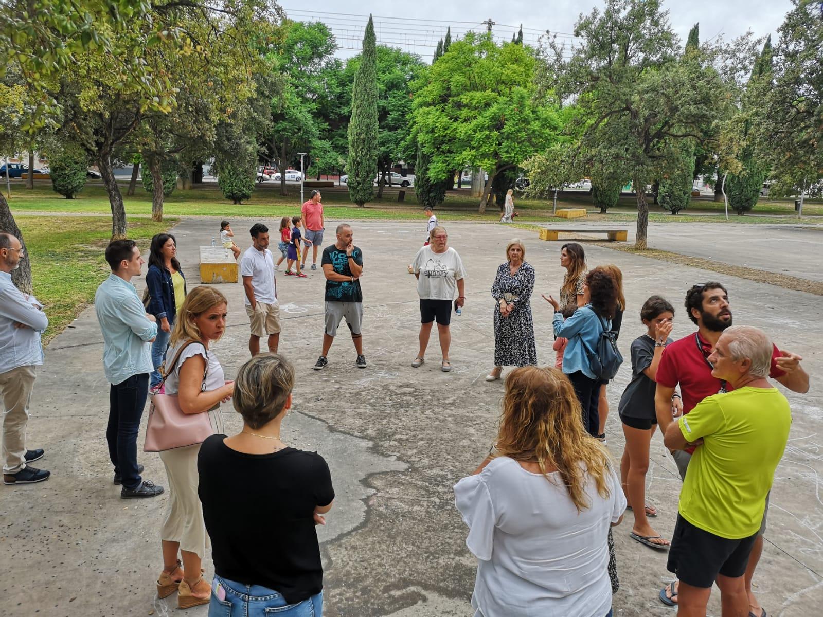 El PP apoya a los vecinos de Renfurbis en la necesidad de mejoras en el parque