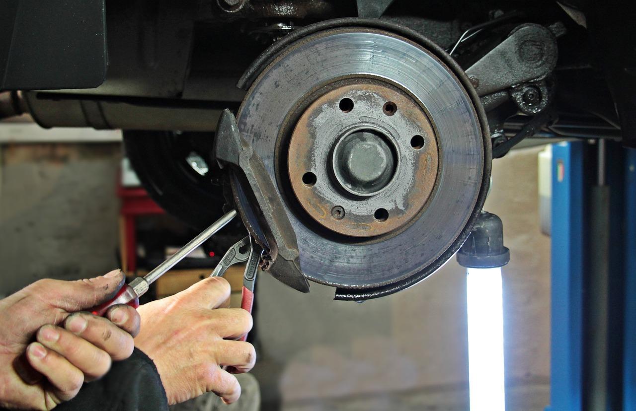 La Dirección de Consumo inspeccionará alrededor de 250 talleres de reparación de vehículos en Andalucía