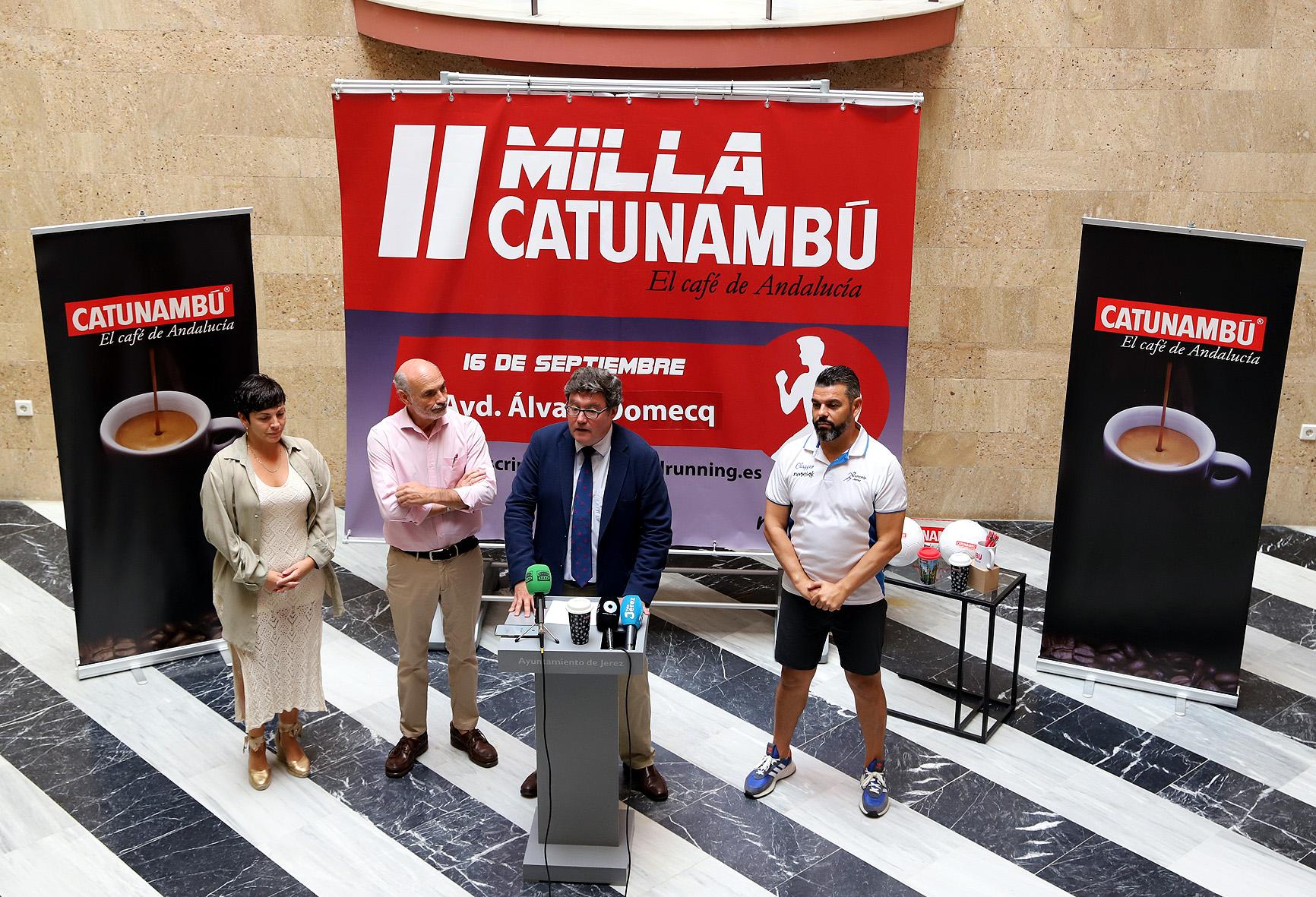 Recuerdo para Alberto Valenzuela en la presentación de la II Milla Catunambú que se celebrará en Jerez