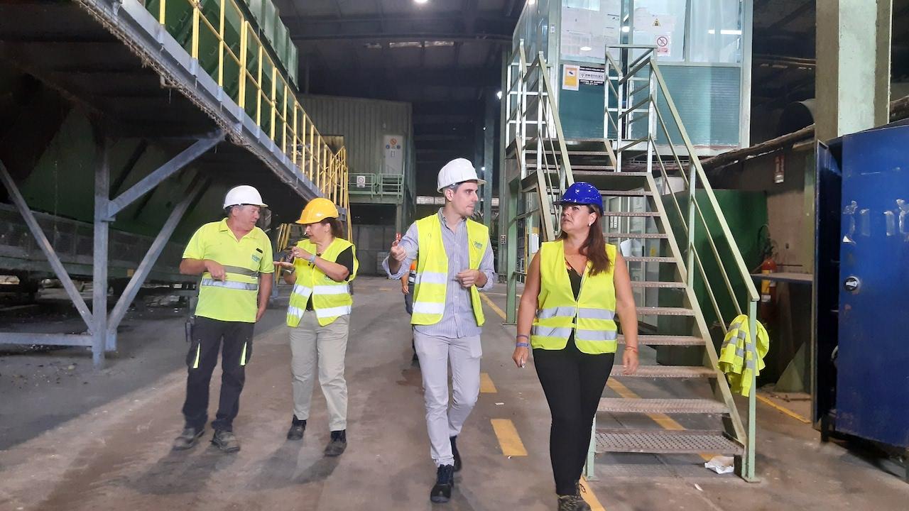 El Gobierno de Jerez reitera su predisposición y compromiso con los trabajadores de Las Calandrias para las mejora en la planta