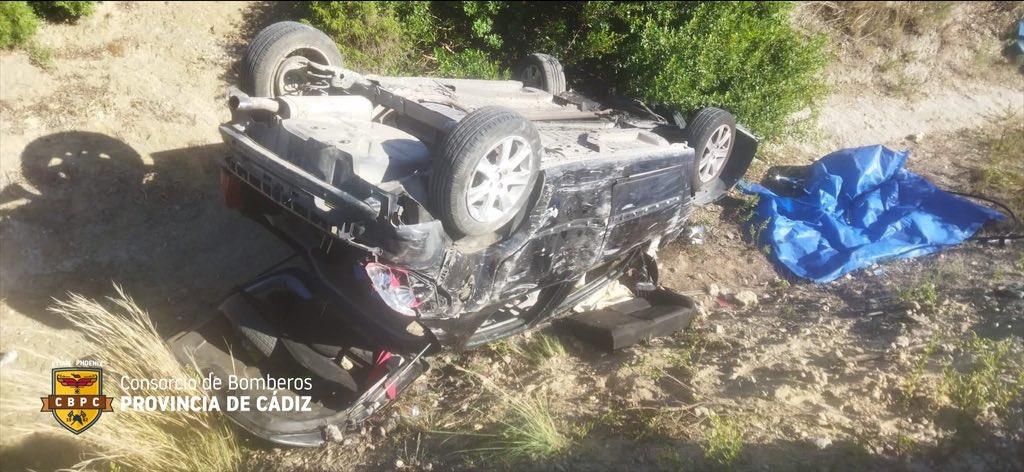 Accidente de tráfico en Jerez: el conductor huyó de la Guardia Civil y portaba drogas en el coche