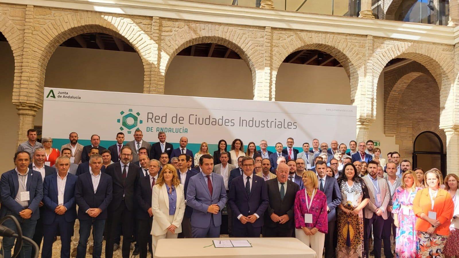 Jerez firma su adhesión a la Red de Ciudades Industriales de Andalucía