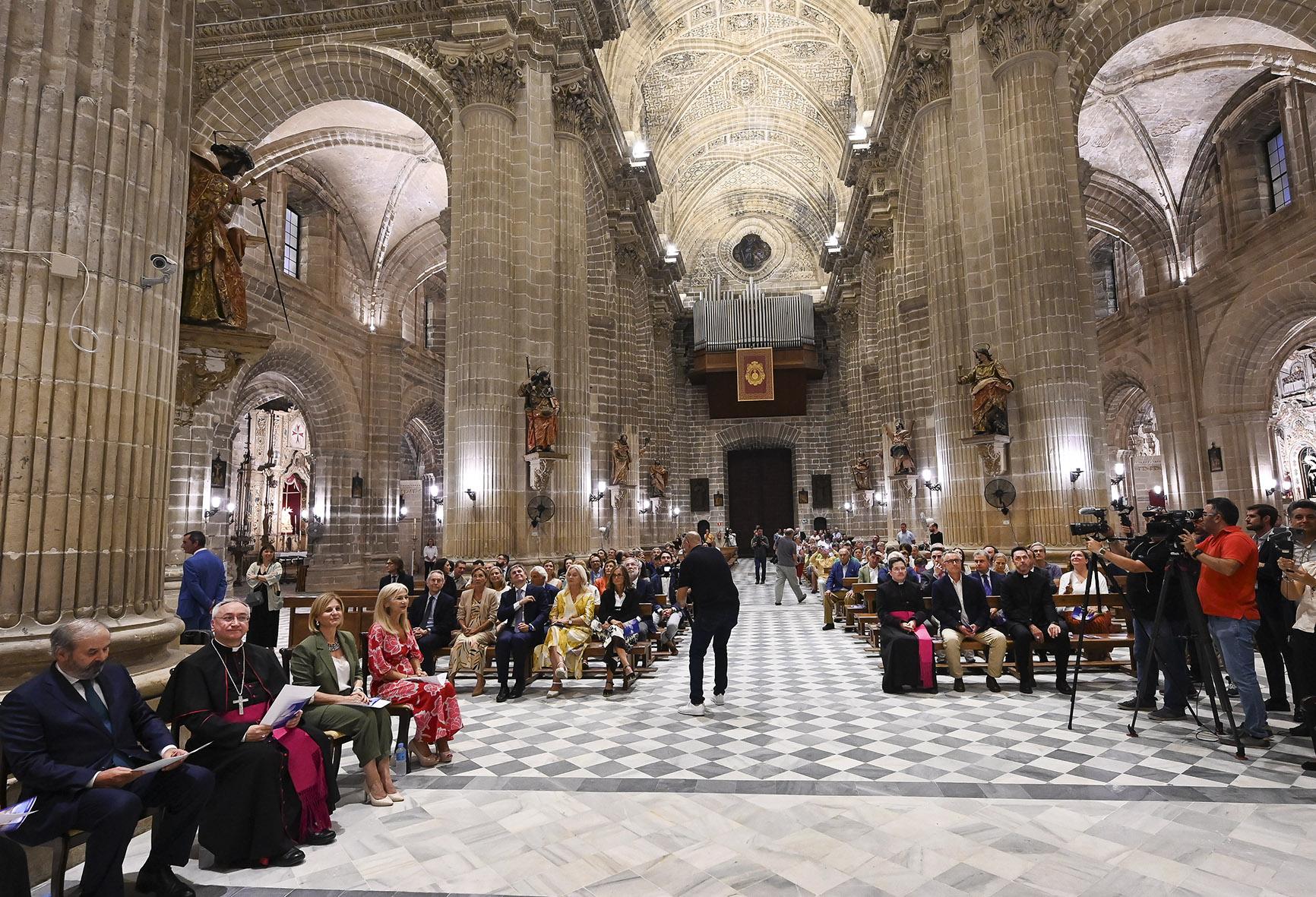 La Catedral de Jerez estrena nueva iluminación artística