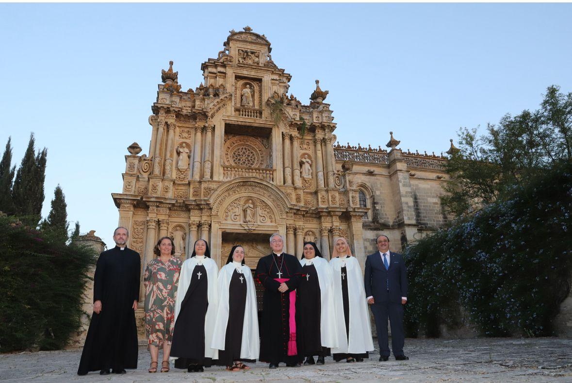 Bienvenida oficial a las Carmelitas Mensajeras del Espíritu Santo