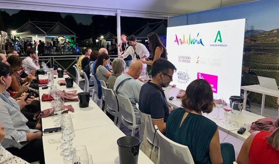 Andalucía posiciona su oferta enoturística ante el mercado italiano en el salón Vinòforum de Roma