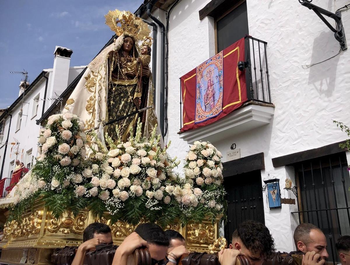 Villaluenga, un año más con la Virgen del Rosario
